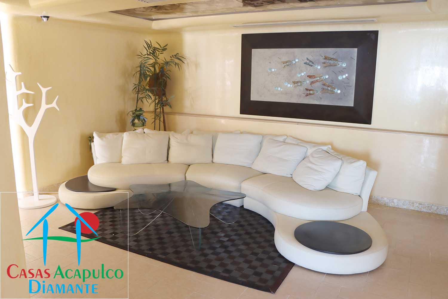 Amarinthos Master PH 2 - Sala de televisión 3